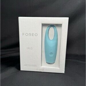 FOREO IRIS Illuminating Eye Massager – Aqua Mint – With Box, Charger & Pouch